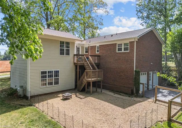 Photo 3 of Sale Pending at 340 Mountainview Rd, King, NC 27021 | MLS# 1217319 | Listing updated on 2026-09-15