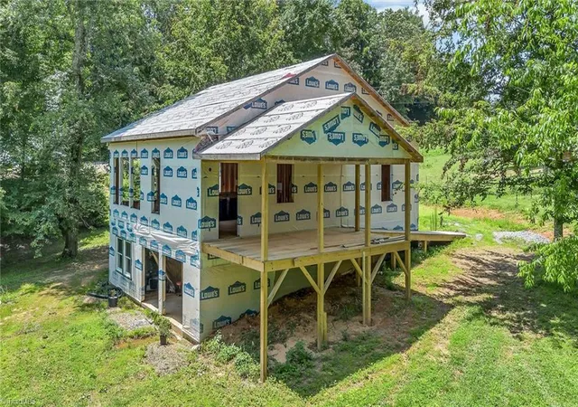 Photo 3 of Single Family Residence at 625 Gunters Hl Rd, Boomer, NC 28606 | MLS# 1185504 | | Sold on 2025-09-11