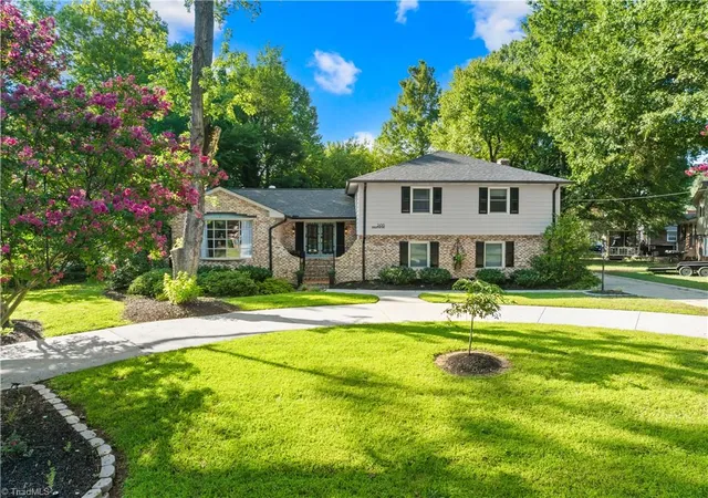 1st image of 2438 Edgewood Ave, Burlington, NC 27215 | MLS# 1231351