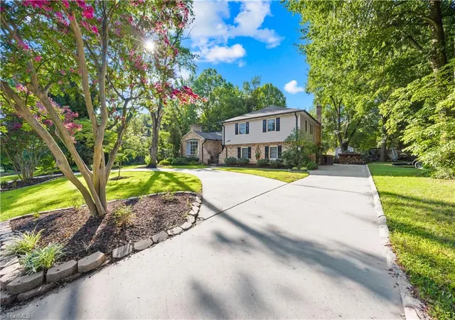 2nd image of 2438 Edgewood Ave, Burlington, NC 27215 | MLS# 1231351