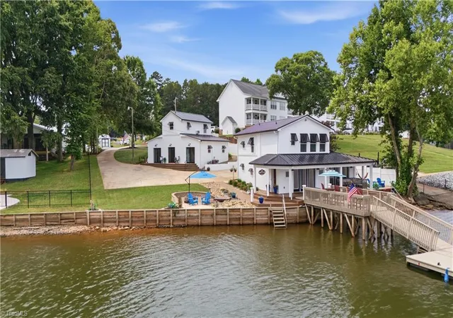 Photo 1 of Single family home for sale at 362 Shepps Boat Dock Rd, Lexington, NC 27292 | MLS# 1227273 | Listing updated on 2026-08-31