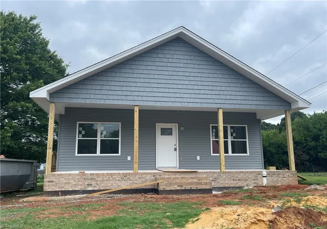 Single family home for sale at 408 Oneida St, Graham, NC 27253 | MLS# 1227608 | Listing updated on 2026-07-13
