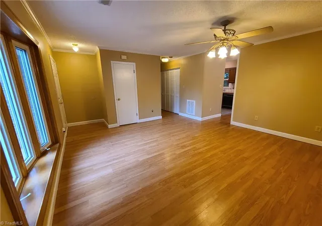 4th image of 5516 Oak Summit Ct, Winston Salem, NC 27105 | MLS# 1227676