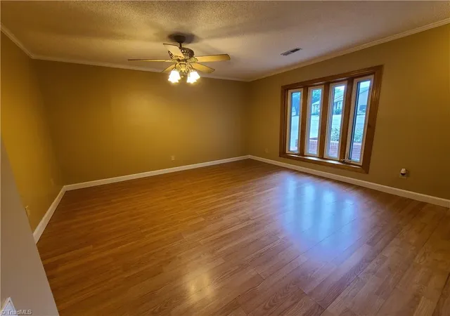 5th image of 5516 Oak Summit Ct, Winston Salem, NC 27105 | MLS# 1227676