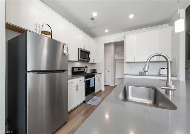 Photo 3 of Single family home for sale at 100 Brody Way, Greensboro, NC 27455 | MLS# 1211425 | Listing updated on 2026-10-08