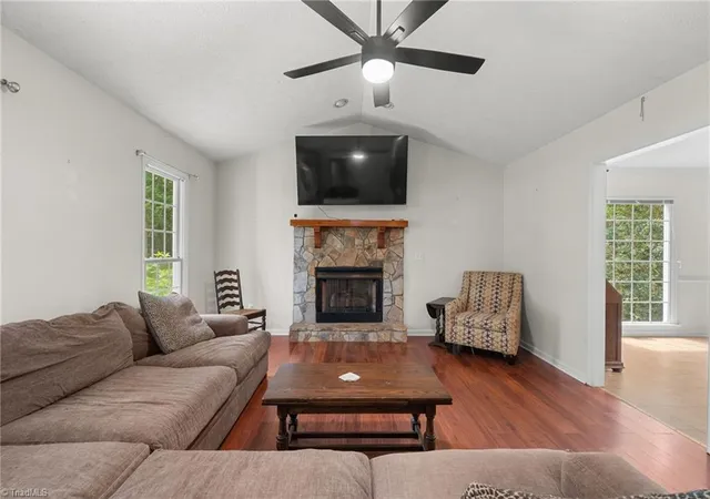 Homes for sale in King, NC | 1085 Woodbury Rd, King, NC 27021 | MLS# 1224675