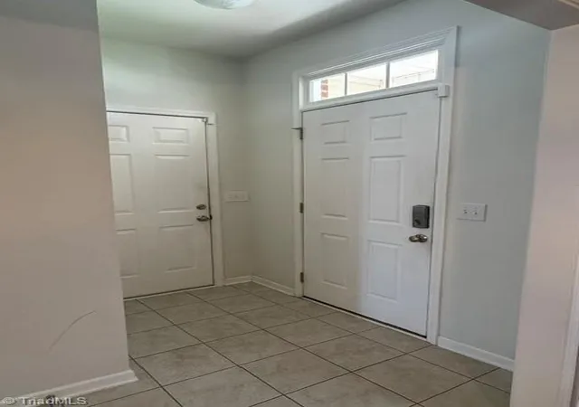 Photo 4 of Single family home for sale at 3523 Park Hl Xing Dr, High Point, NC 27265 | MLS# 1231482 | Listing updated on 2026-09-08