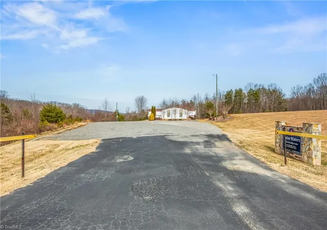 1st image of 1255 Mountain View Rd, King, NC 27021 | MLS# 1204564