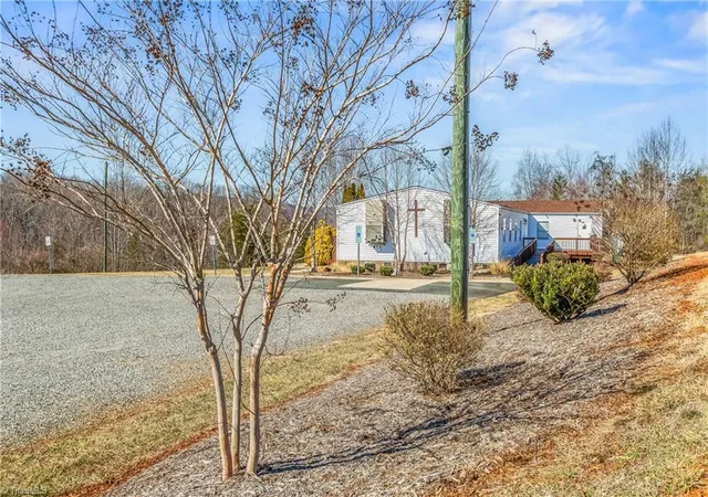 5th image of 1255 Mountain View Rd, King, NC 27021 | MLS# 1204564
