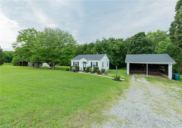 2nd image of 4221 Nc Hwy 135, Stoneville, NC 27048 | MLS# 1231838