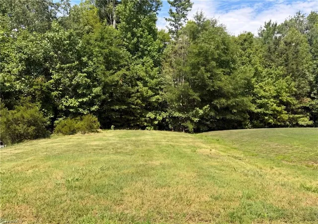 22nd image of 4655 Chapel Ridge Dr, Greensboro, NC 27405 | MLS# 1226847