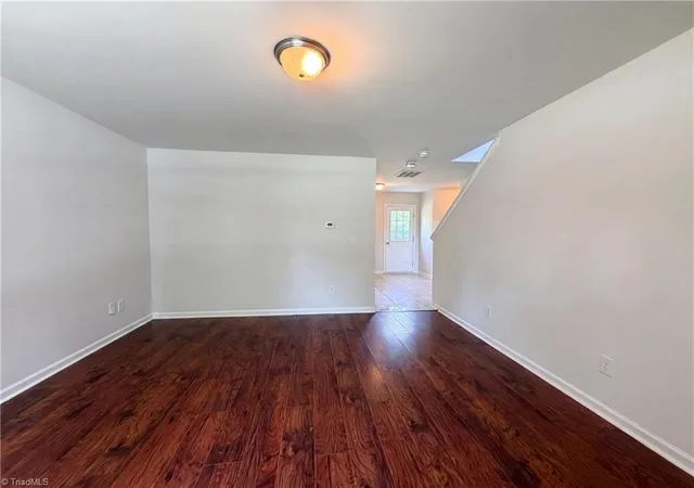3rd image of 4655 Chapel Ridge Dr, Greensboro, NC 27405 | MLS# 1226847