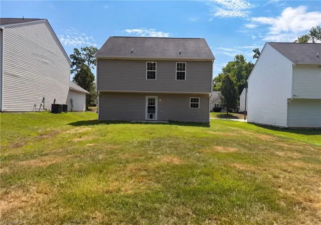 5th image of 4655 Chapel Ridge Dr, Greensboro, NC 27405 | MLS# 1226847