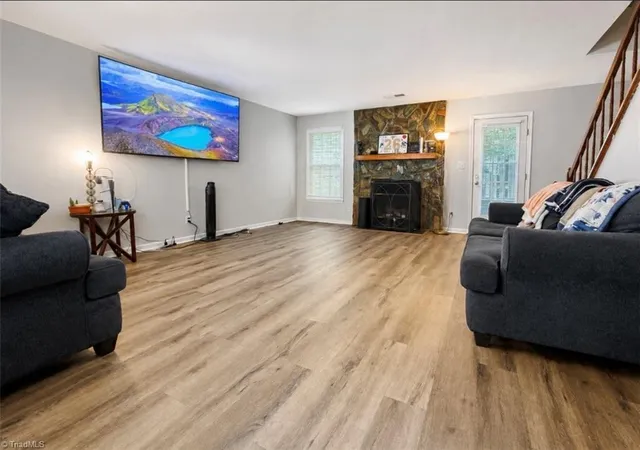 5th image of 1017 Glendale Dr #51, Greensboro, NC 27406 | MLS# 1231789