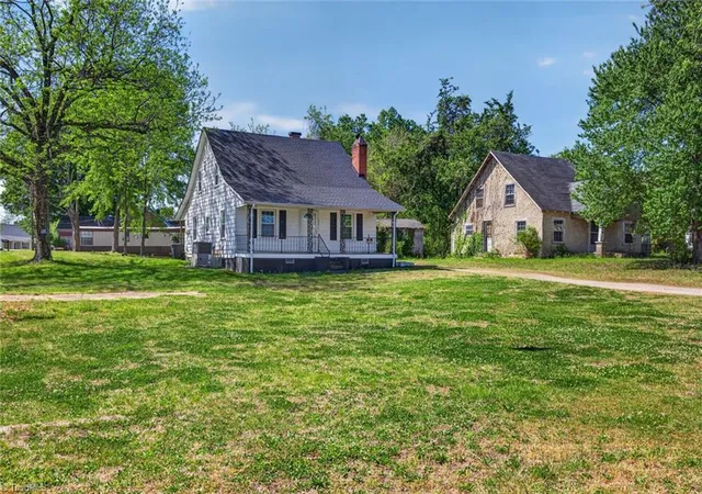 Homes for sale in Yanceyville, NC | 250 Main St E, Yanceyville, NC 27379 | MLS# 1216795