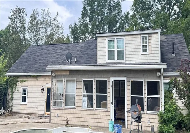 22nd image of 2333 Pinecroft Rd, Greensboro, NC 27407 | MLS# 1230550