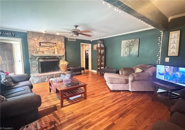 2nd image of 2333 Pinecroft Rd, Greensboro, NC 27407 | MLS# 1230550