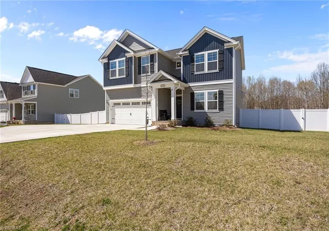 4th image of 1355 Ouray Dr, Kernersville, NC 27284 | MLS# 1226481