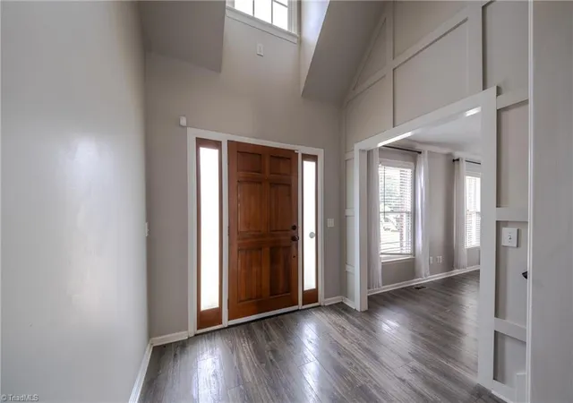Photo 3 of Single family home for sale at 308 Ridgeland Dr, High Point, NC 27262 | MLS# 1229092 | Listing updated on 2026-09-22