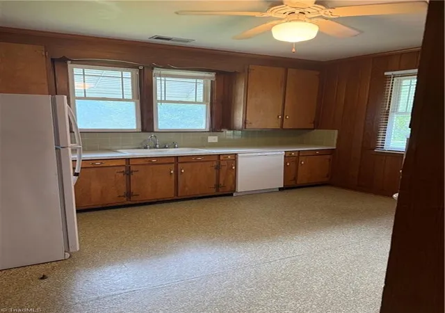 Photo 4 of Single family home for sale at 2187 Hickory Tree Rd, Winston Salem, NC 27127 | MLS# 1228846 | Listing updated on 2026-09-02