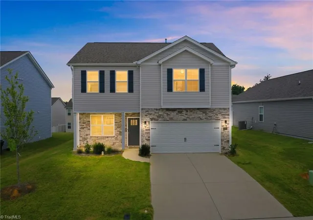 1st image of 1420 Carisbrooke Dr, Mebane, NC 27302 | MLS# 1228260