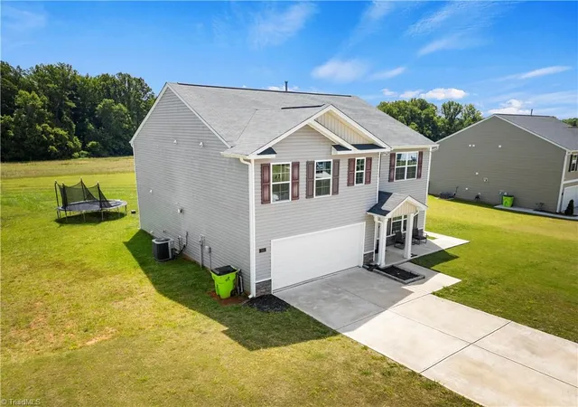 Photo 4 of Single family home for sale at 183 Ashfield Ln, Lexington, NC 27292 | MLS# 1219935 | Listing updated on 2026-09-28