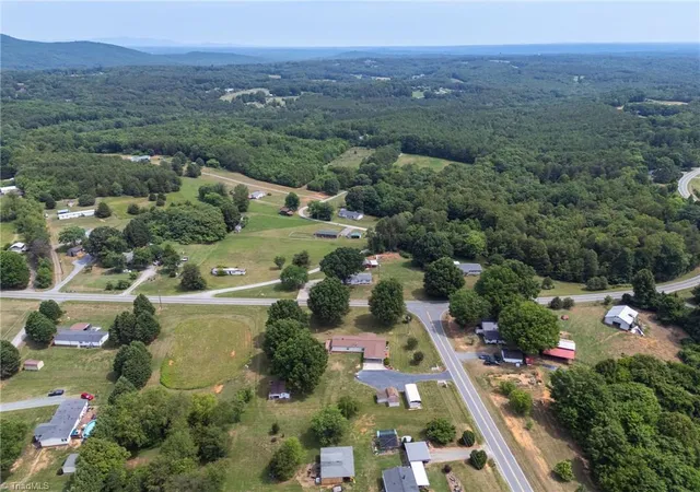 Homes for sale in Walnut Cove, NC | 1010 John Hill Rd, Walnut Cove, NC 27052 | MLS# 1223816