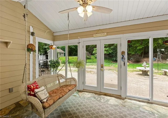 Photo 4 of Single family home for sale at 1239 Blackberry Ridge Rd, High Point, NC 27265 | MLS# 1229071 | Listing updated on 2026-09-20
