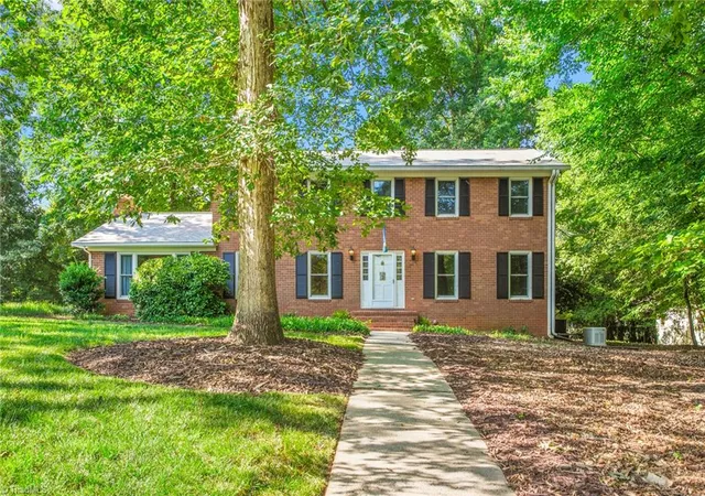 Homes for sale in Mebane, NC | 116 Laramie Dr, Mebane, NC 27302 | MLS# 1226448