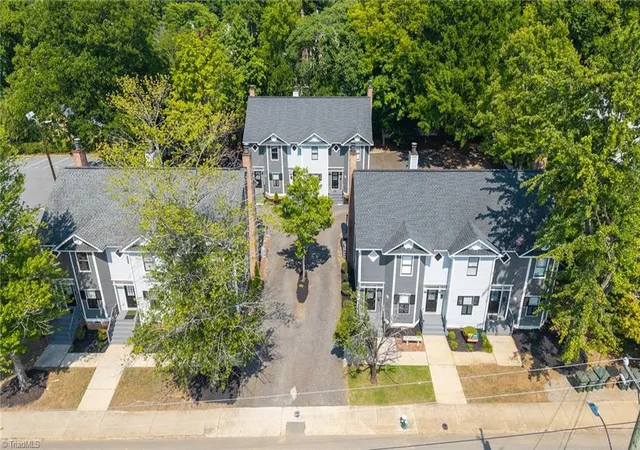 2nd image of 517 Tate St, Greensboro, NC 27403