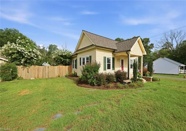 3rd image of 319 Apple St, Gibsonville, NC 27249 | MLS# 1228547