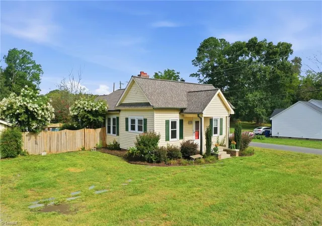 4th image of 319 Apple St, Gibsonville, NC 27249 | MLS# 1228547