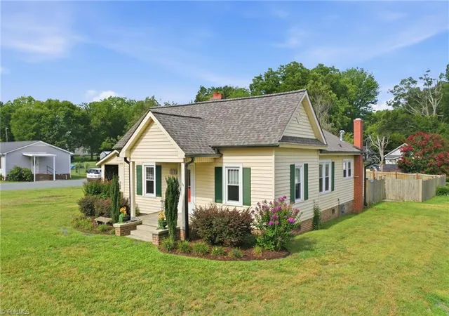 5th image of 319 Apple St, Gibsonville, NC 27249 | MLS# 1228547