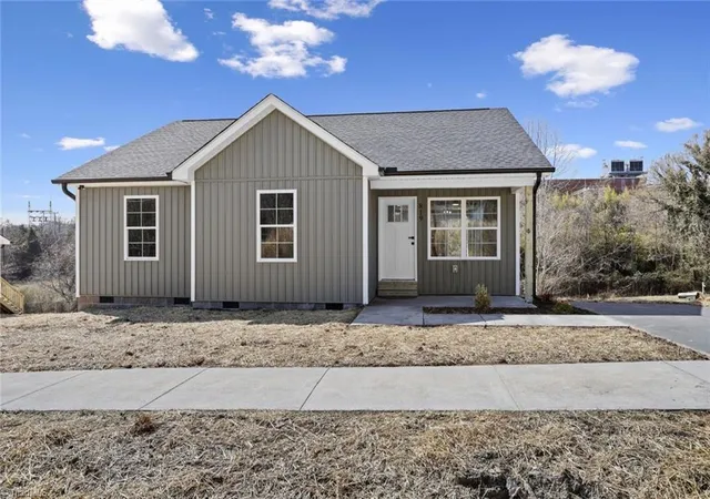 Photo 1 of Sale Pending at 819 Bridge St, Eden, NC 27288 | MLS# 1211112 | Listing updated on 2026-10-06