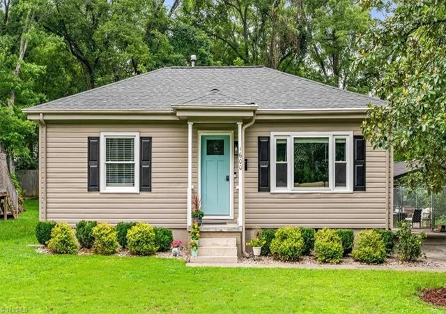 Photo 1 of Sale Pending at 1600 Roseland St, Greensboro, NC 27408 | MLS# 1229939 | Listing updated on 2026-09-22