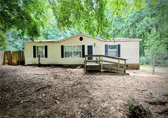 Homes for sale in Lexington, NC | 263 Brushy Dr, Lexington, NC 27295 | MLS# 1222756