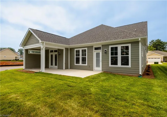 Photo 2 of Single family home for sale at 2423 Augusta Dr, Asheboro, NC 27205 | MLS# 1233812 | Listing updated on 2026-09-06