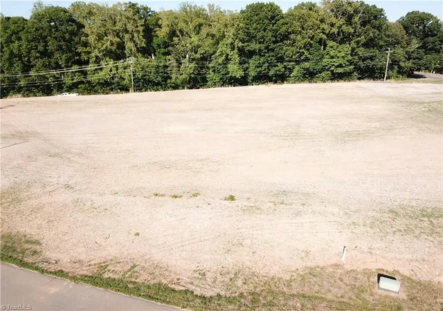 2nd image of 110 Sandstone Dr, King, NC 27021 | MLS# 1221940