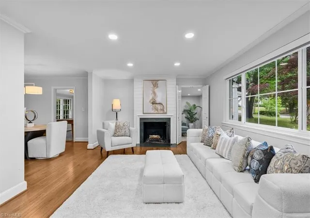 5th image of 1208 W Cornwallis Dr, Greensboro, NC 27408 | MLS# 1219543