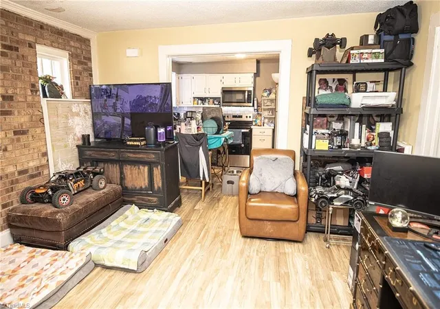 5th image of 306 W Willis Ave, High Point, NC 27260 | MLS# 1225057