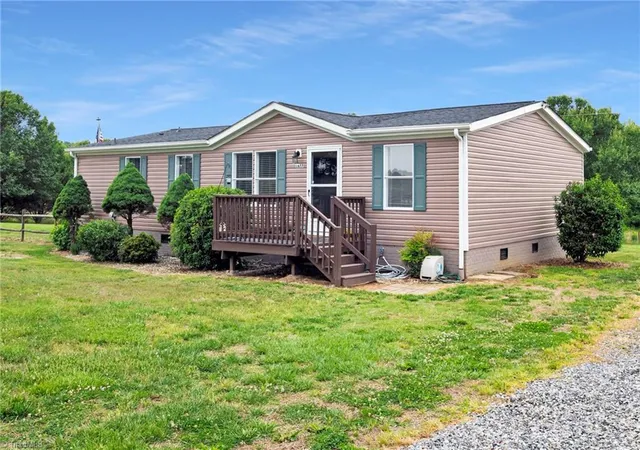 Homes for sale in Olin, NC | 1677 Jennings Rd, Olin, NC 28660 | MLS# 1222528
