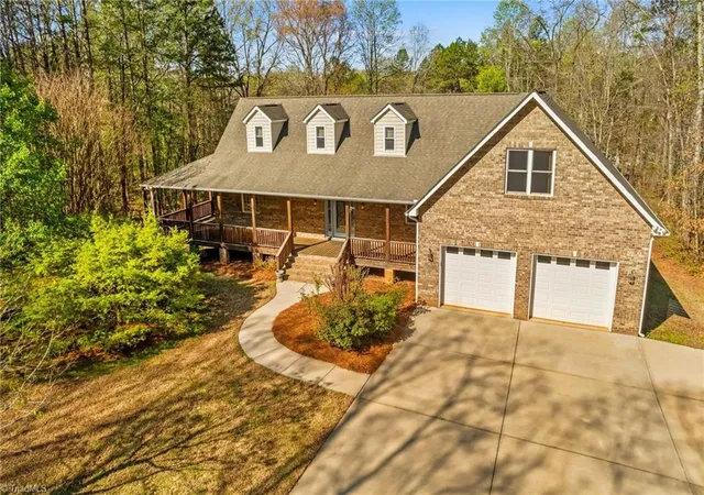 2nd image of 260 River Country Rd, Salisbury, NC 28146 | MLS# 1214148