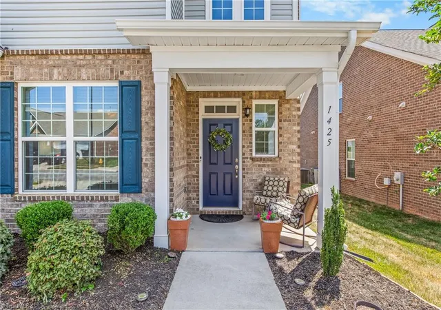 3rd image of 1425 Blooming Mountain Wy, Kernersville, NC 27284 | MLS# 1225228