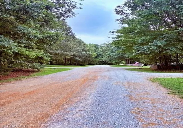 17th image of 88 Dixon Ln, Roxboro, NC 27574 | MLS# 1230555