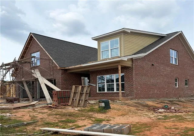 Photo 1 of Single family home for sale at 1414 Charolais Dr, Winston Salem, NC 27106 | MLS# 1233468 | Listing updated on 2026-09-16