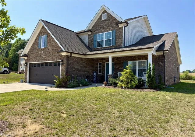 2nd image of 12 Freemont Ct, Thomasville, NC 27360 | MLS# 1226515