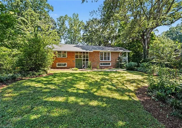 Photo 3 of Sale Pending at 2941 Good Hope Rd, Winston Salem, NC 27106 | MLS# 1231447 | Listing updated on 2026-09-19