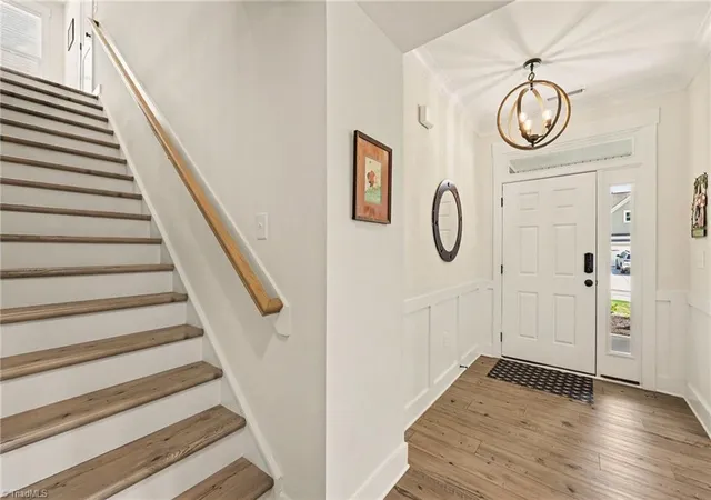 Photo 4 of Sale Pending at 7816 Fairview Garden Trl, Clemmons, NC 27012 | MLS# 1231232 | Listing updated on 2026-09-24