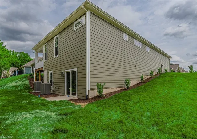 5th image of 1108 Hudson Dr, Mebane, NC 27302 | MLS# 1179874