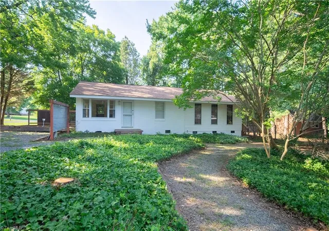 Homes for sale in Liberty, NC | 7606 Bailey Ln, Liberty, NC 27298 | MLS# 1226517
